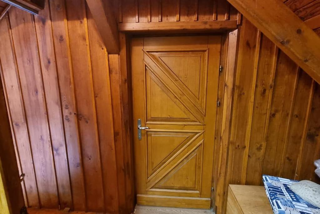 Country Retreat, Near Ljubljana City, Apartma Na Vasi, Blizu Mesta Ljubljana Apartment Medvode Luaran gambar
